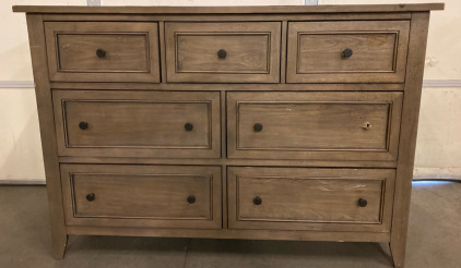 7 Drawer Dresser