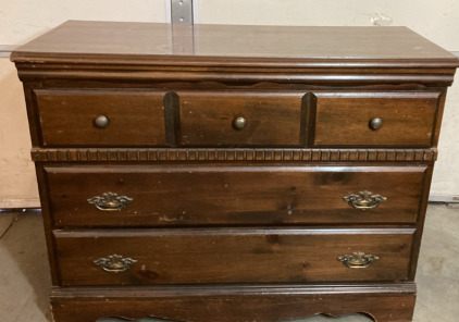 3 Drawer Dresser