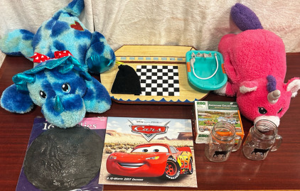 Bull Glass Cups, Stuffed Animals Arch Chess Set, And More