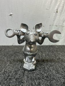 4" Ratfink Statue