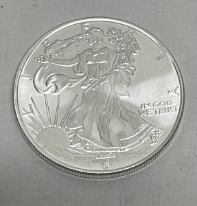 Walking Liberty One Troy Ounce .999 Fine Silver Round