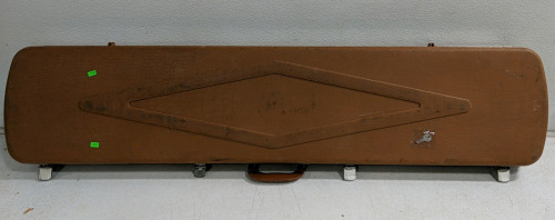 (1) Gun Guard Hard Shell Rifle Case - Has Key