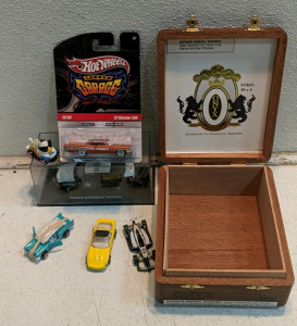 (7) Collectibles Lot - (4) Hot Wheels Cars (1) 1980 Corvette (1) Larry’s Garage 57 Chrysler 300 (1) Vintage Wooden Onyx Cigar Box