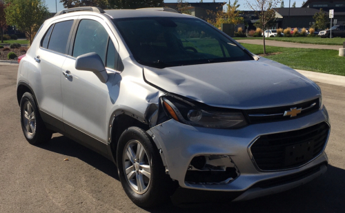 2019 CHEVROLET TRAX - ORANGE STICHING!