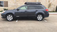 2011 SUBARU OUTBACK - AWD - ROOF RACK! - 4