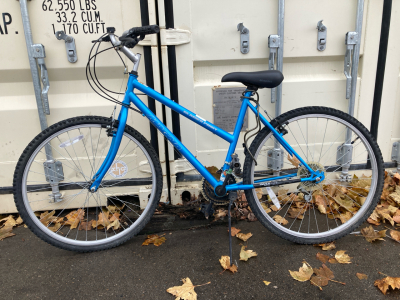 26” Magna Glacier Point Blue Bike