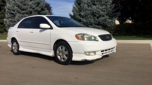 2003 TOYOTA COROLLA - JVC STEREO!