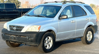 2005 KIA SORENTO LX - 4X4!