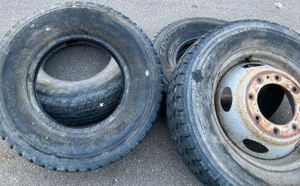 Assorted Tires Set