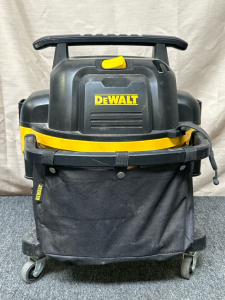 Dewalt 9 Gallon Shop Vacuum