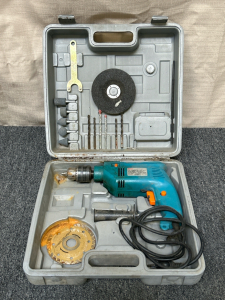 King 1/2" Hammer Drill With Case