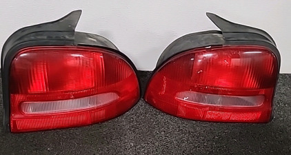 Dodge Neon Tail Light