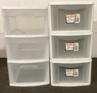 PLASTIC DRAWER ORGANIZERS.