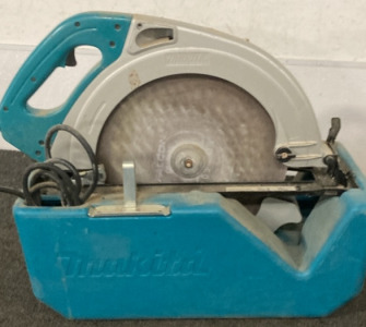 MAKITA 5402 NA CIRCULAR SAW.