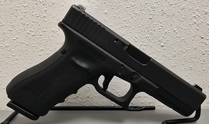 Glock 22 Gen4 .40S/W *Tons Of Extras*