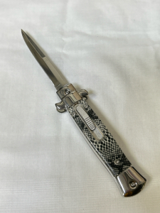 Beautiful Snake Print Handle Auto Knife