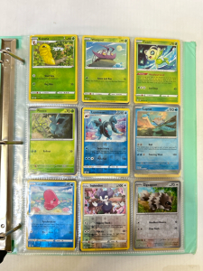 Binder of 160+ Pok&eacute;mon Cards Includes: Rares and Holos