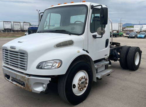 2006 Freight liner M2 - Local Fleet Vehcile - Low Miles!