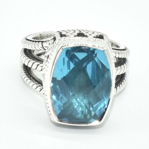 Silver Swiss Blue Quartz(10.9ct) Ring