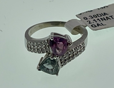 14k. White Gold Multicolor 2.11ct Sapphire And 24 Round 0.30ct. Total Diamonds Ring Size 7 (Retail Value $9,025.00)