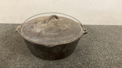 Cast Iron Stew Pot