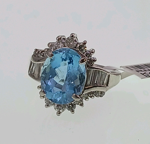 Platinum Genuine Aquamarine (3.77ct) Center Stones With 30 Genuine Faceted Diamond (0.75ct) Ring (size 6.5) Retail Value $13,747