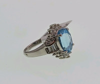 Platinum Genuine Aquamarine (3.77ct) Center Stones With 30 Genuine Faceted Diamond (0.75ct) Ring (size 6.5) Retail Value $13,747 - 3