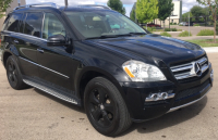 2011 MERCEDES - BENZ GL 450 - AWD - 3RD ROW SEATING!