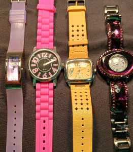 (4) Women's Watches Guess, Nine West, Jessica Carlyle, Pink/Black Watch