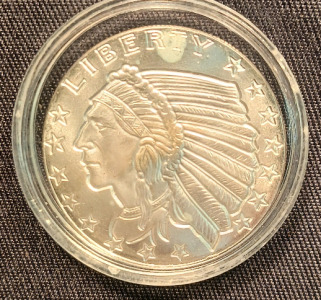 1/2 Oz .999 Silver Indian Chief/Eagle Silver Round