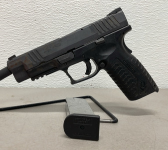 Springfield XD-40 Model .40 Caliber, Semi-Automatic Pistol