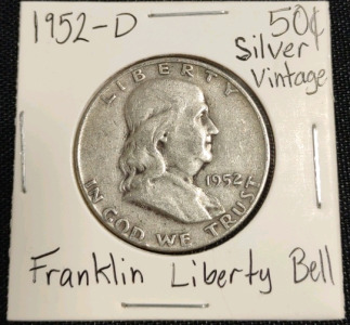 (1) 1952-D US Benjamin Franklin Liberty Bell Vintage Silver Half Dollar Coin