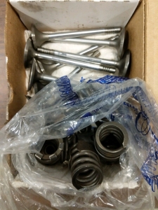 (20) Ford Tempo/Topaz 2.3 OHV Setup - (8) Valves (12) Springs w/ Retainers [SP12]