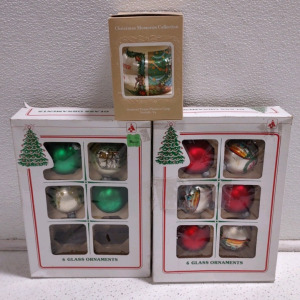 (11) Assorted Vintage Glass Christmas Ornaments