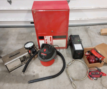 (1) 2 Door Tool Box 13 x21 x 31 (1) Craftsman Shop Vac (1) Compact Power Pack (1) Shop Light (1) Automotive Analyzer Model : 161.2O42 (1) Metal Rope (1) APC Smartups and more (capybara)