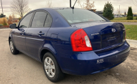 2010 HYUNDAI ACCENT GLS - NICE INTERIOR! - 5