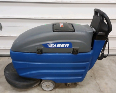 Windsor Saber Vacuum ( 49 x 19 x 42 ) (R7)