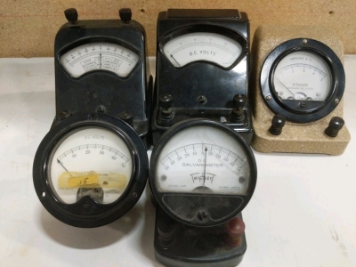 Analog Meters - (1) DC Volts Meter (1) Galvanometer (1) DC Voltage Meter (1) AC Amperes Meter (1) AC Volts Meter (r4)