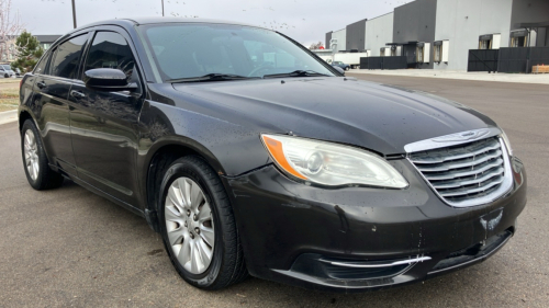 2014 CHRYSLER 200 LX - 124K MILES!