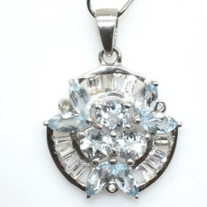 Silver Blue Topaz Cz(3.3ct) Pendant