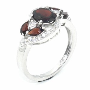 Silver Garnet Cz(2.7ct) Ring