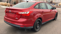 2012 FORD FOCUS - 111K MILES! - 7