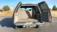 1996 CHEVROLET SUBURBAN - LIGHT BAR - 4X4! - 14