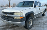 BANK REPO - 2001 CHEVROLET SILVERADO 2500 - 4X4!