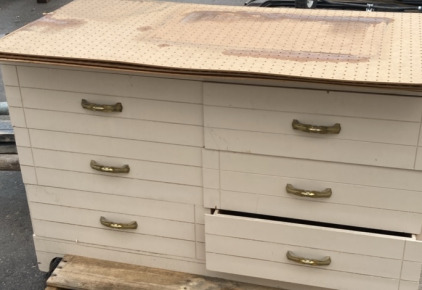 VINTAGE 6 DRESSER DRAWER, 3 PEG BOARDS.