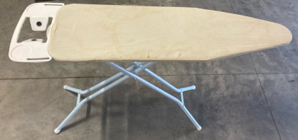 Foldable Ironing Board