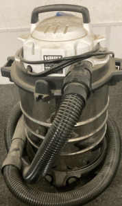 HART SHOP VACUUM.
