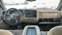 BANK REPO - 2001 CHEVROLET SILVERADO 2500 - 4X4! - 17