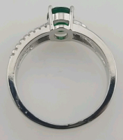 Beautiful Green Emerald Ring-Size 9 - 3