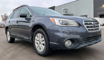 2015 SUBARU OUTBACK - AWD!